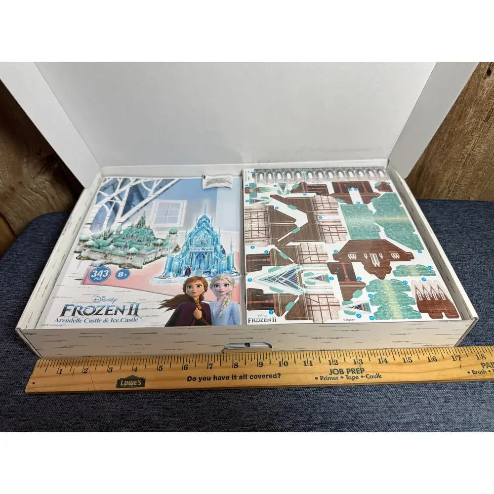 Disney Frozen II Arendelle Castle & Ice Castle 3D Puzzle 343 Pcs Age 8+ NEW